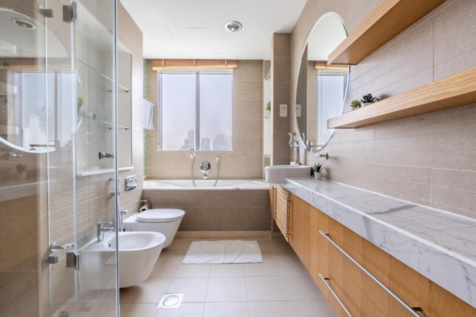 Guestready - Skyview Home With Marina View Дубай Экстерьер фото